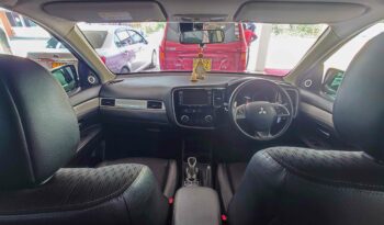 MITSUBISHI OUTLANDER full