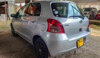 TOYOTA VITZ full