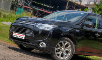 MITSUBISHI OUTLANDER full