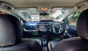 TOYOTA AQUA full