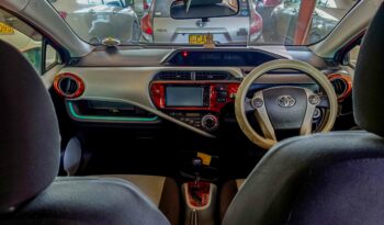 TOYOTA AQUA full