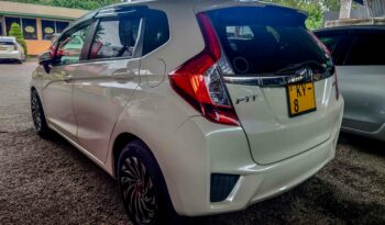 HONDA FIT GP5 full