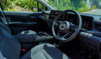 NISSAN AURA full