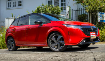 NISSAN AURA full