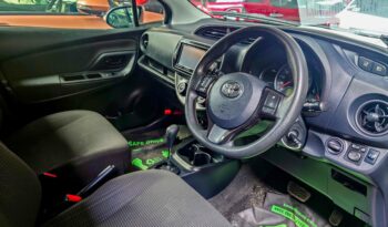 TOYOTA VITZ full