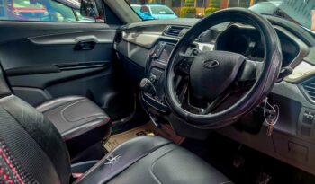 MAHINDRA KUV 100 full