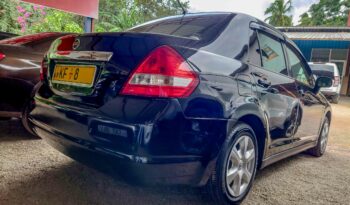 NISSAN TIIDA full