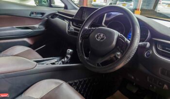 TOYOTA CHR full