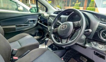TOYOTA VITZ full