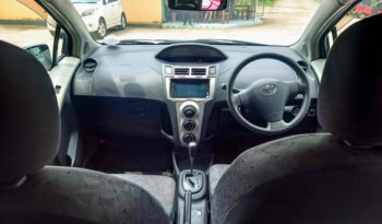 TOYOTA VITZ full