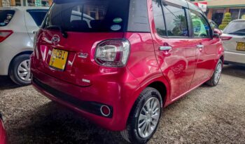 TOYOTA VITZ full