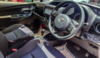 TOYOTA VITZ full