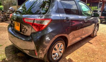 TOYOTA VITZ full