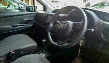 TOYOTA VITZ full
