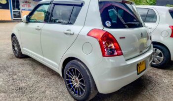 SUZUKI SWIFT full