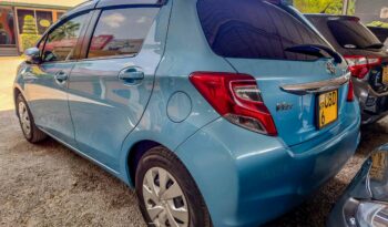 TOYOTA VITZ full