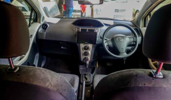 TOYOTA VITZ full