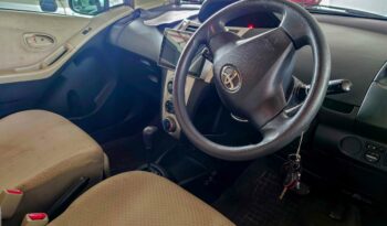 TOYOTA VITZ full