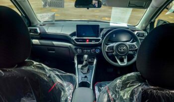 TOYOTA RAIZE full