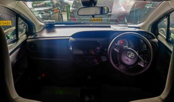 TOYOTA VITZ full