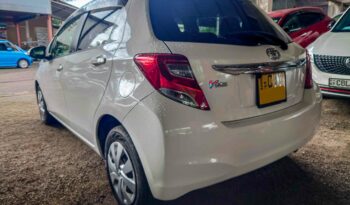 TOYOTA VITZ full