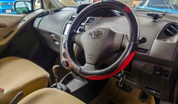 TOYOTA VITZ full