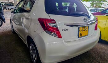 TOYOTA VITZ full