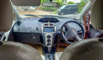 TOYOTA VITZ full