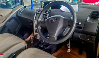 TOYOTA VITZ full