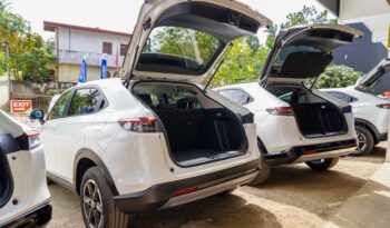 HONDA VEZEL X GRADE full