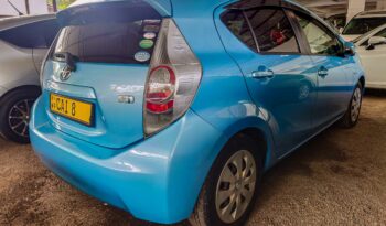 TOYOTA AQUA full
