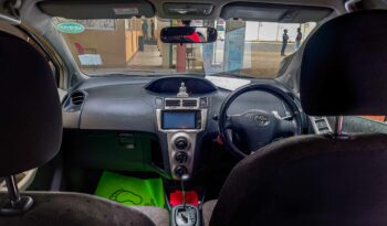 TOYOTA VITZ full