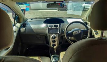 TOYOTA VITZ full