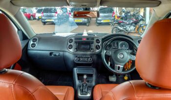 VOLKSWAGON TIGUAN full