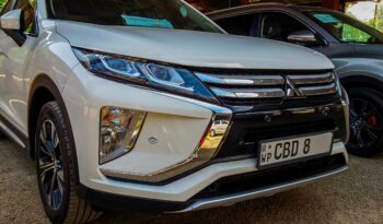 MITSUBISHI ECLIPSE CROSS full