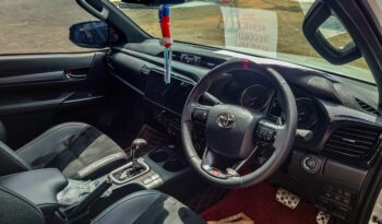 TOYOTA HILUX GR SPORT full