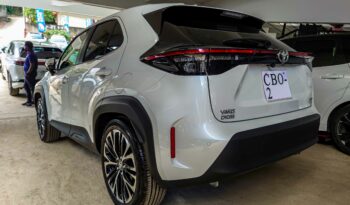 TOYOTA YARIS CROSS full