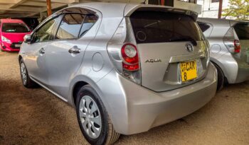 TOYOTA AQUA S GRADE full