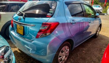 TOYOTA VITZ full
