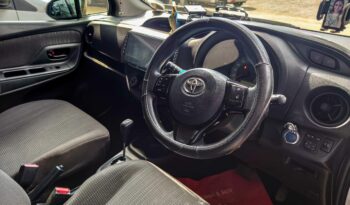 TOYOTA VITZ full