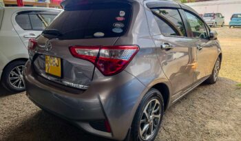 TOYOTA VITZ full
