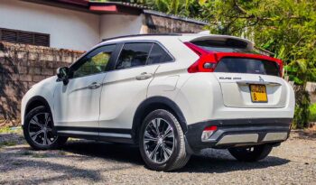 MITSUBISHI ECLISPE CROSS full