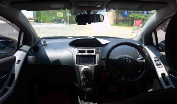 TOYOTA –  VITZ full