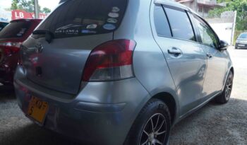 TOYOTA –  VITZ full