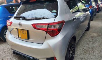 TOYOTA VITZ full