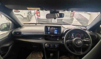 TOYOTA –  YARIS full