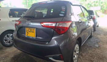 TOYOTA –  VITZ full