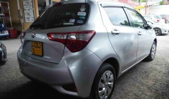 TOYOTA –  VITZ full