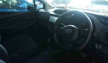 TOYOTA –  VITZ full
