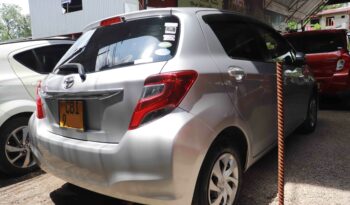 TOYOTA –  VITZ full